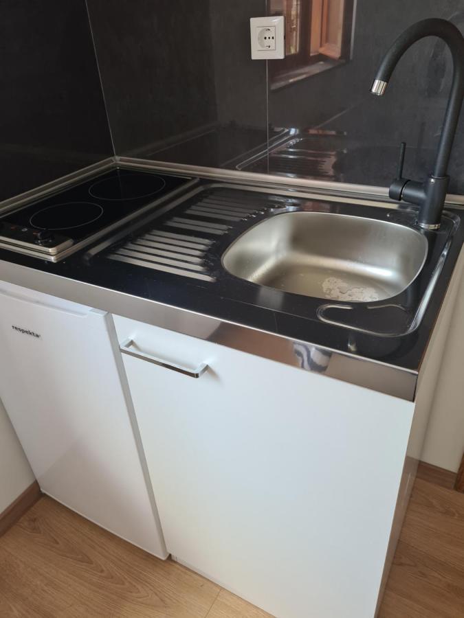 Apartments Petrovic Сило Экстерьер фото