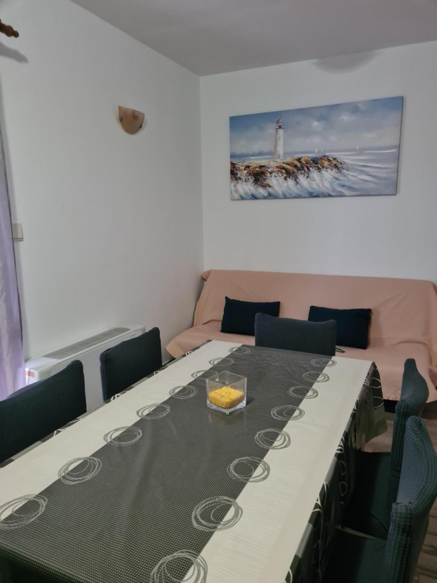 Apartments Petrovic Сило Экстерьер фото