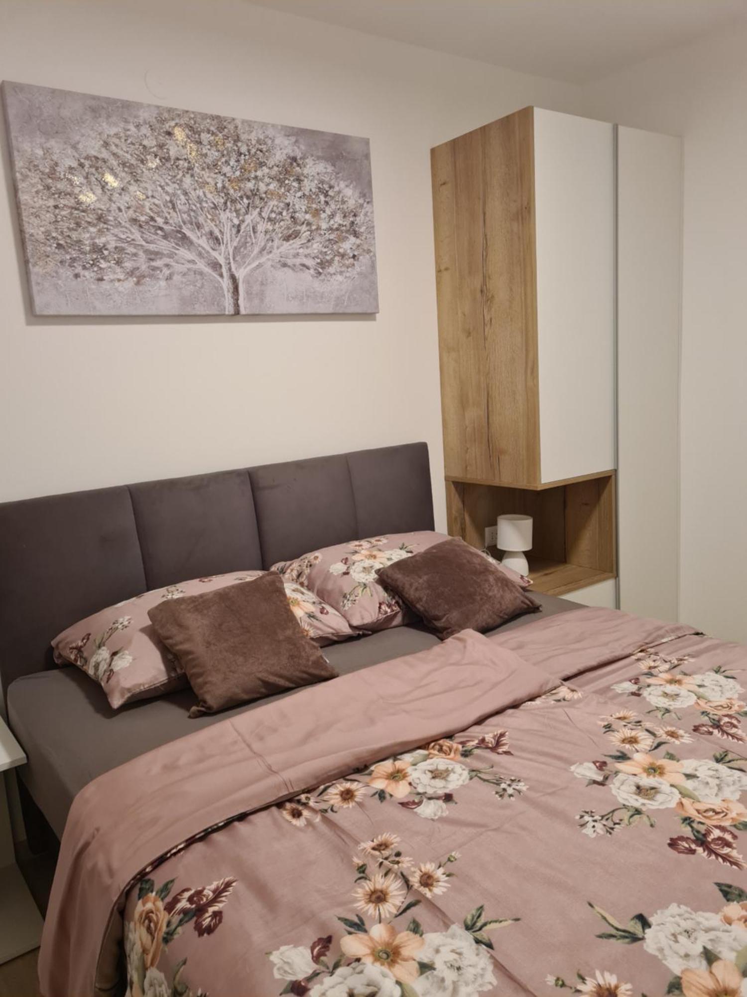 Apartments Petrovic Сило Экстерьер фото