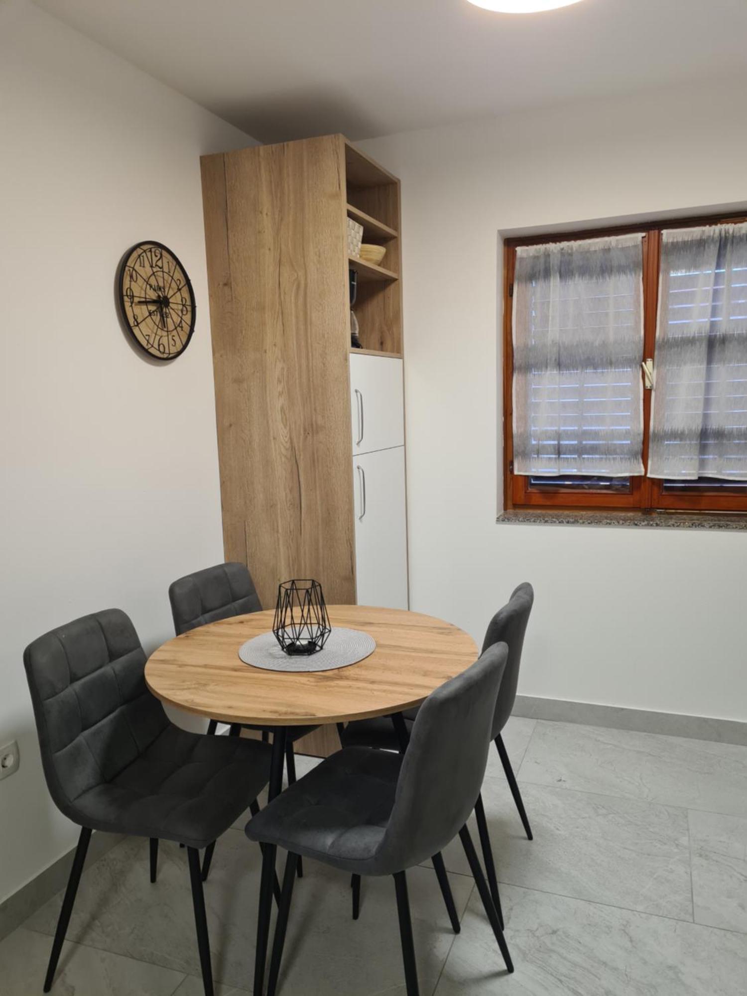Apartments Petrovic Сило Экстерьер фото