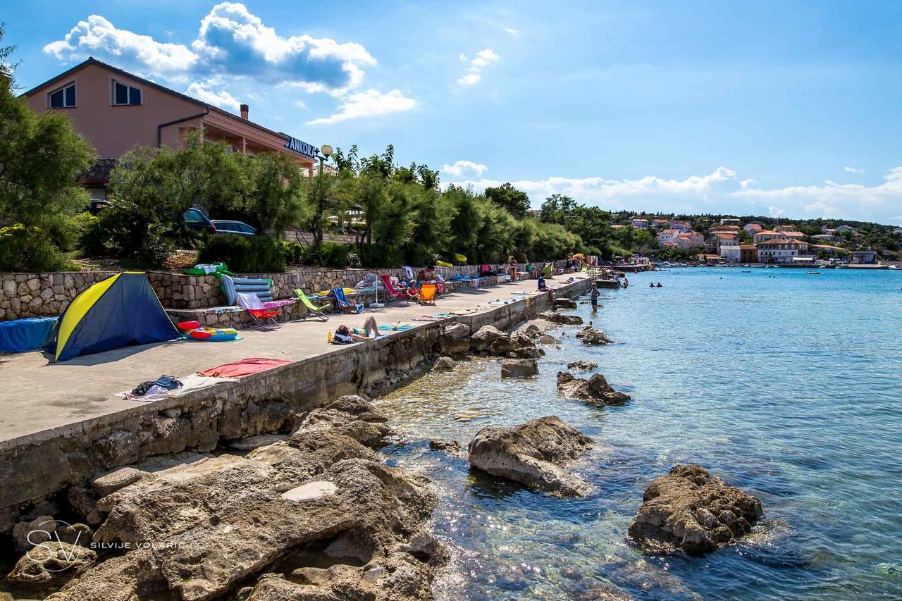 Apartments Petrovic Сило Экстерьер фото